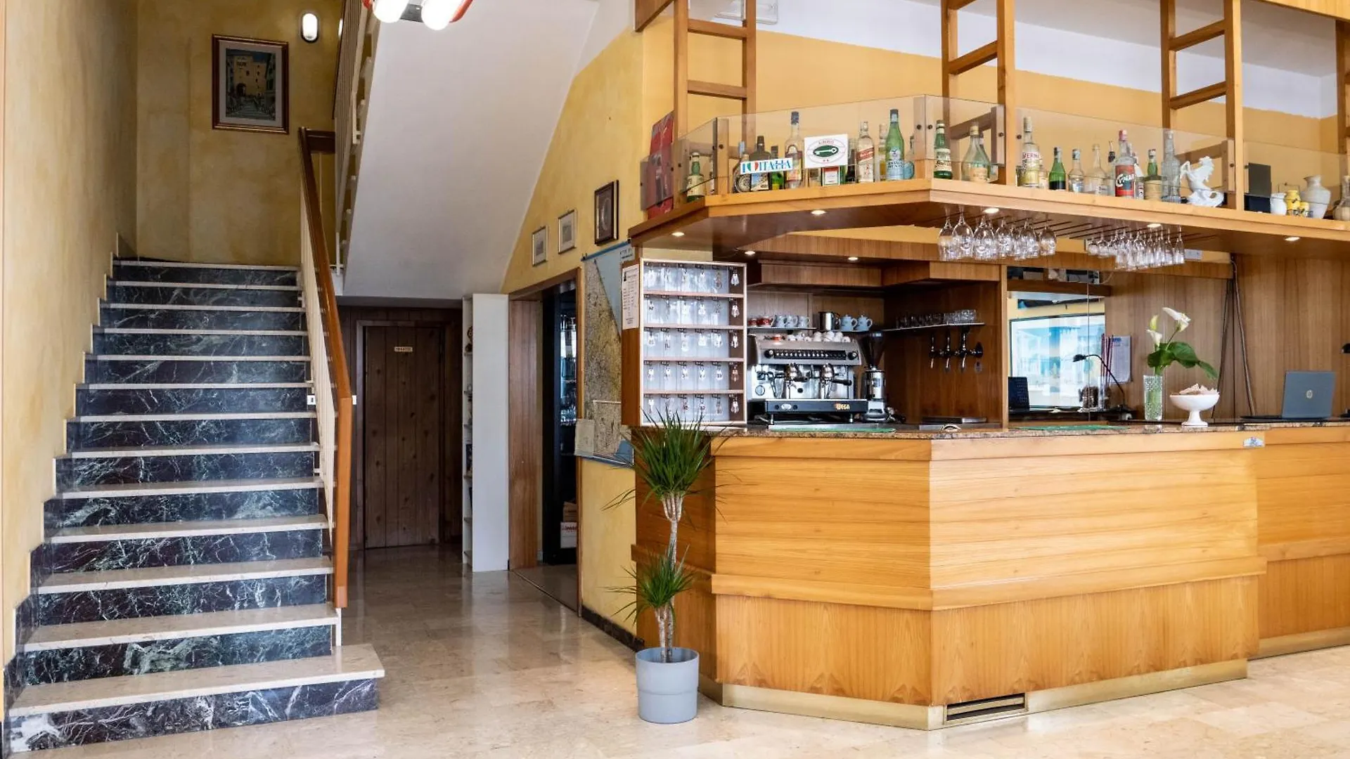 Hotel Cavallino Bianco Rimini