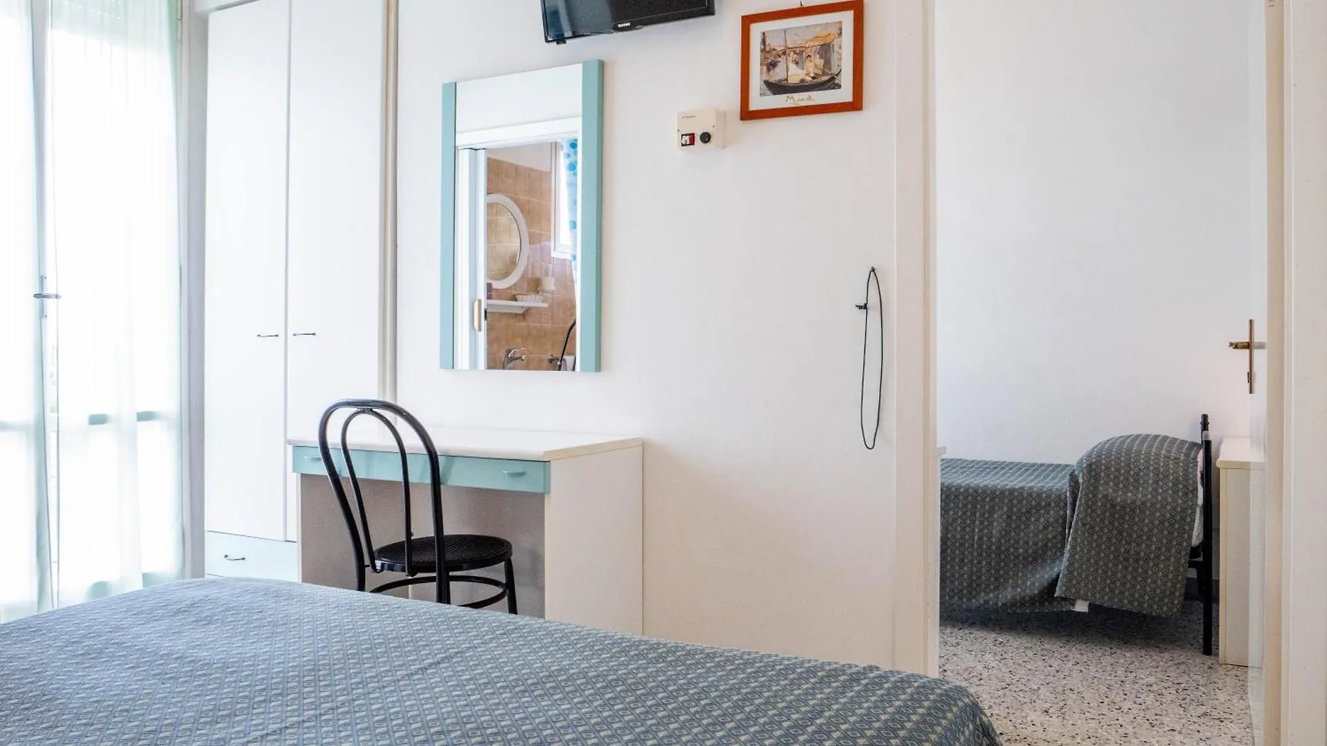 Hotel Cavallino Bianco Rimini 2*,  Italy