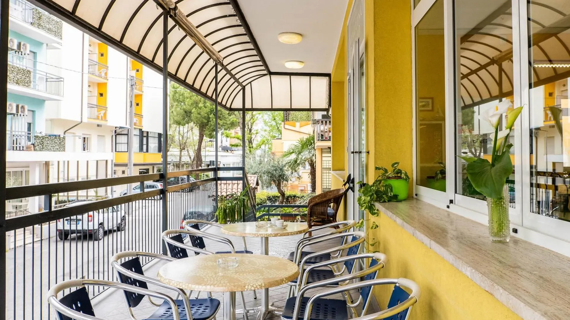 Hotel Cavallino Bianco Rimini 2*,  Italy