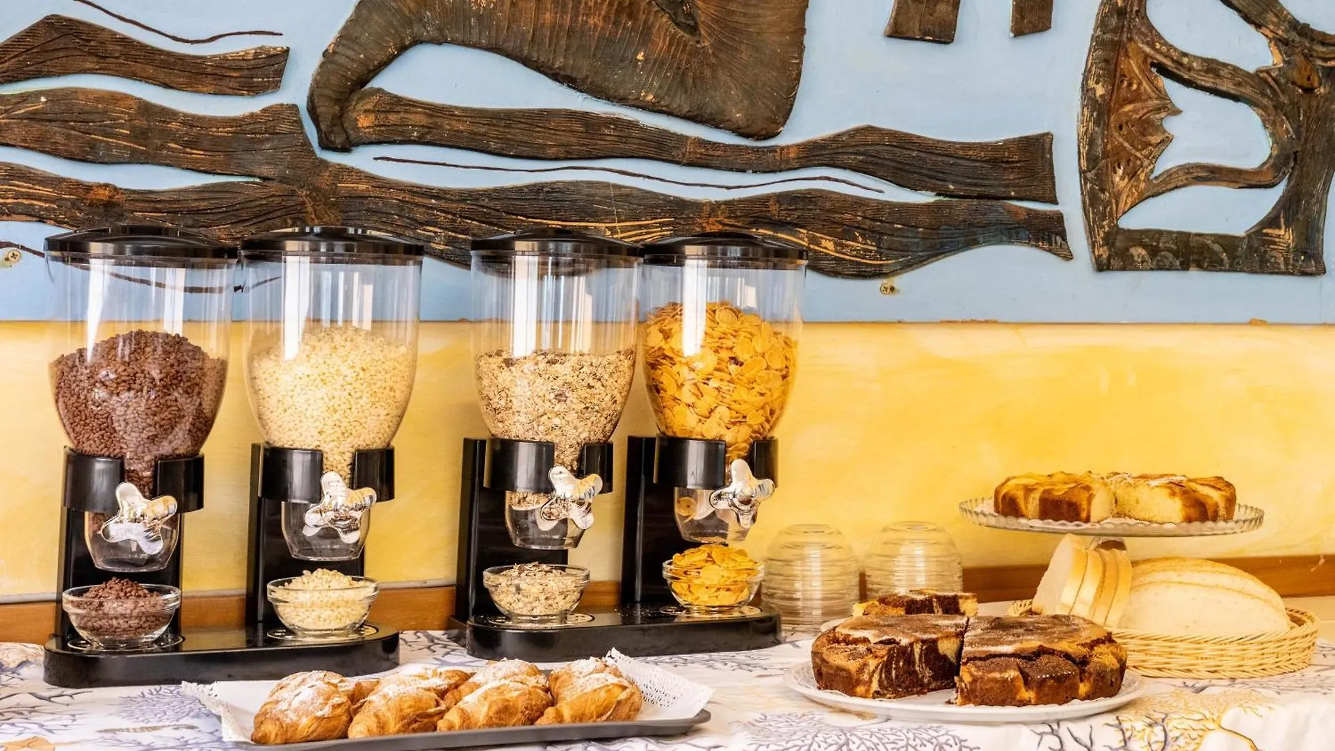 Hotel Cavallino Bianco ريميني